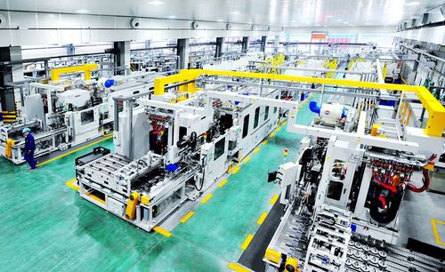 首家被取消新能源汽車產(chǎn)品申報資格的車企 浙商領(lǐng)袖的智能化技術(shù)研發(fā)之路